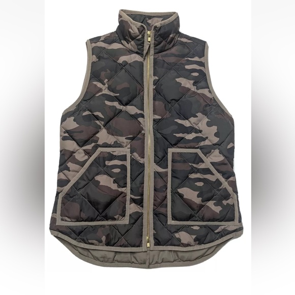 J. Crew Jackets & Blazers - $128 J CREW Camo Down Quilted Puffer Vest Winter Jacket Women’s Size Extra Small